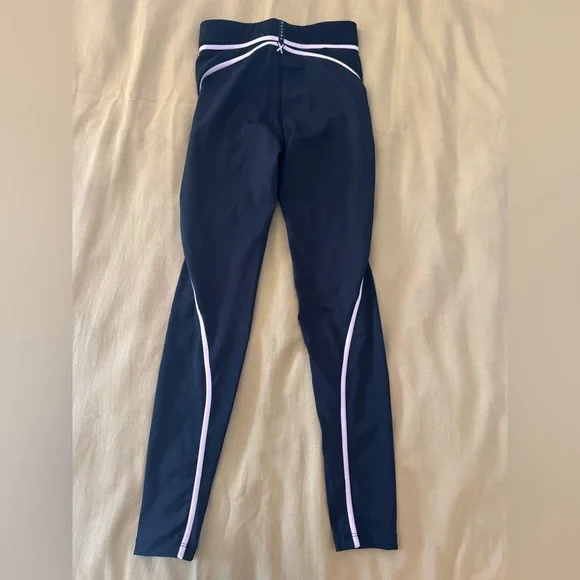 Savage X Fenty Leggings in Black with Pink Trim - Picture 2 of 5